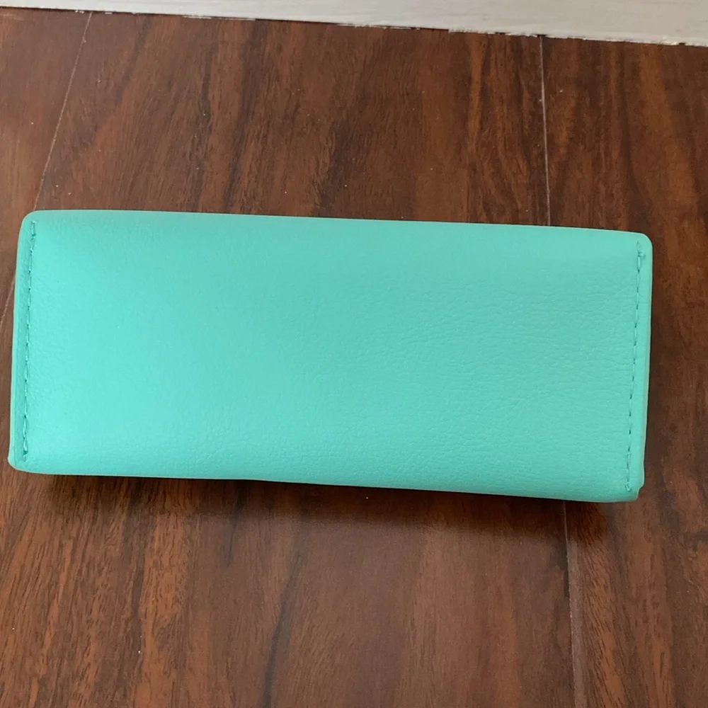 New Tiffany & Co. Case - Picture 3 of 4